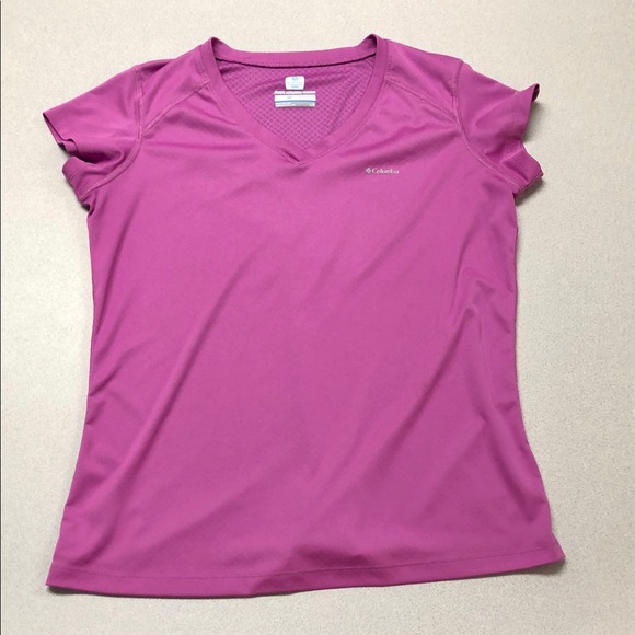 Columbia Tops - Columbia dri fit.